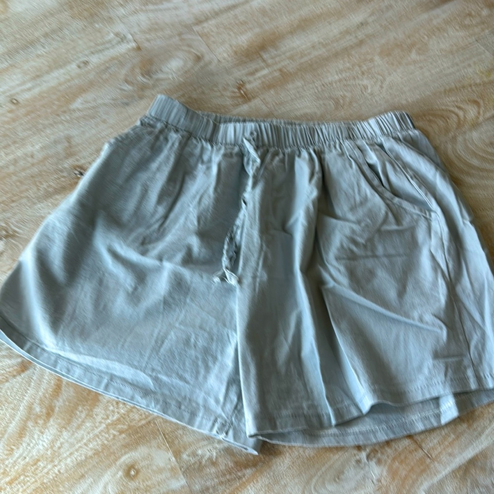 Grey elastic waist shorts NWOT